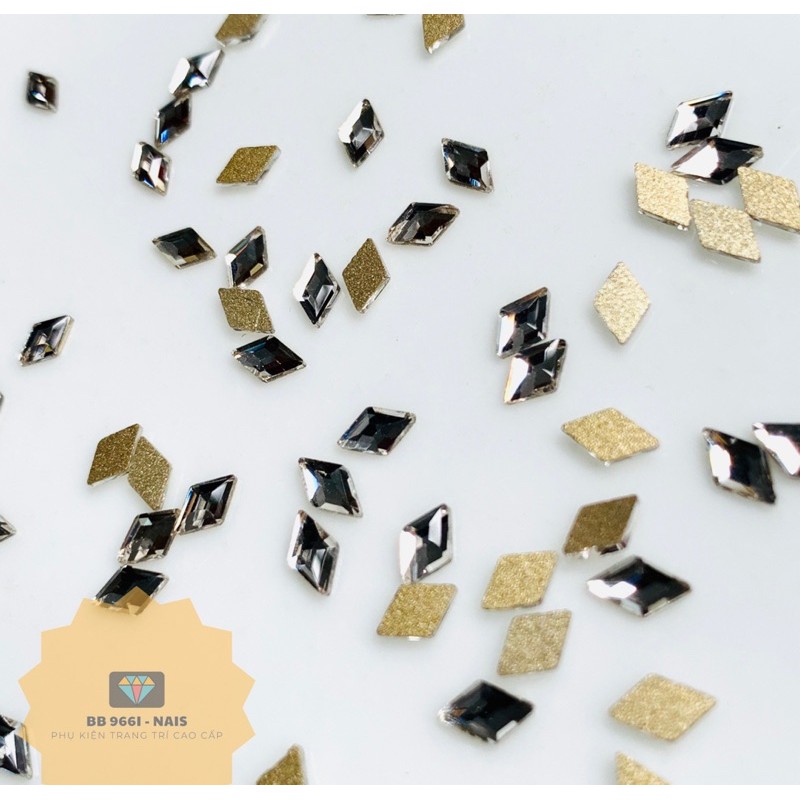 Trang trí móng nail