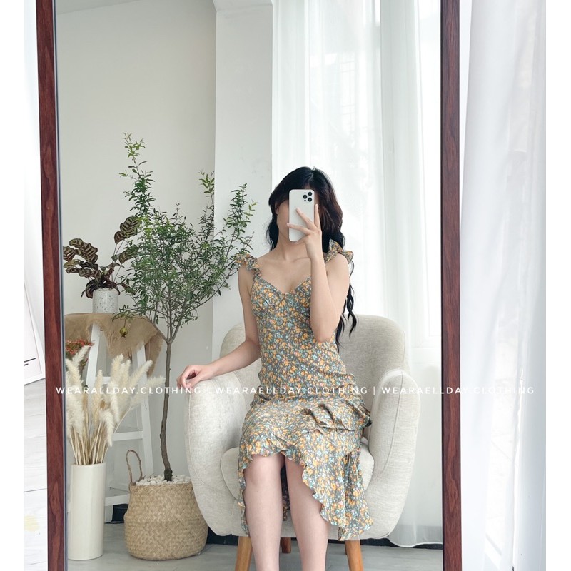 Váy Maxi 2 Dây Cánh Tiên Cúp Ngực Thiết Kế Vạt Bèo Đuôi Cá Cực Sang Chảnh (có đệm ngực) | BigBuy360 - bigbuy360.vn