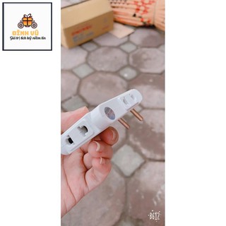 Phích cắm dẹt 1 ra 3