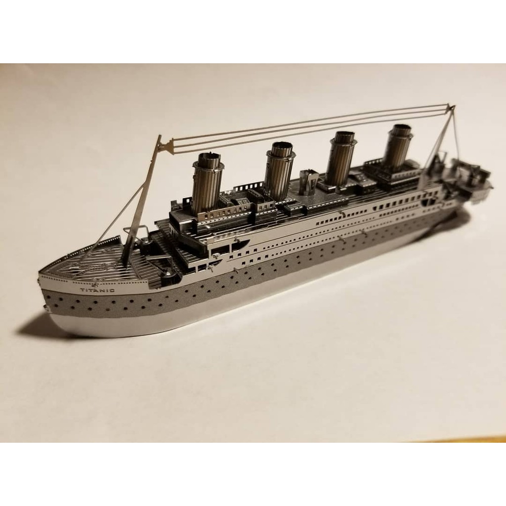 Mô hình 3D kim loại lắp ráp Tàu Titanic [ Chưa lắp ] - Con tàu chở khách nổi tiếng nhất trong lịch sử hàng hải