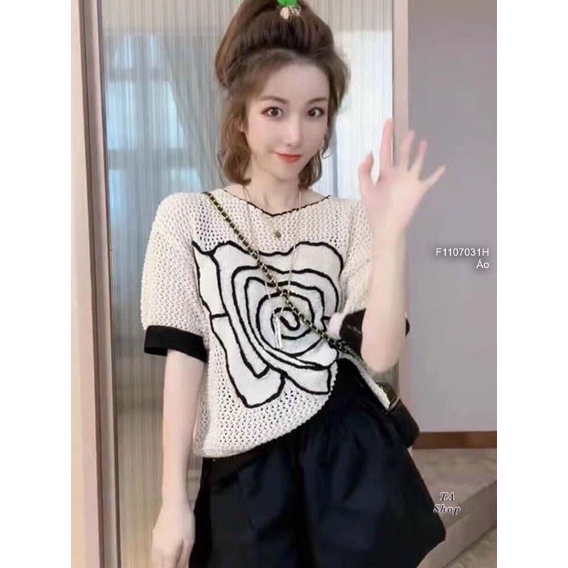 622. ÁO LEN LƯỚI THÊU HOA HỒNG