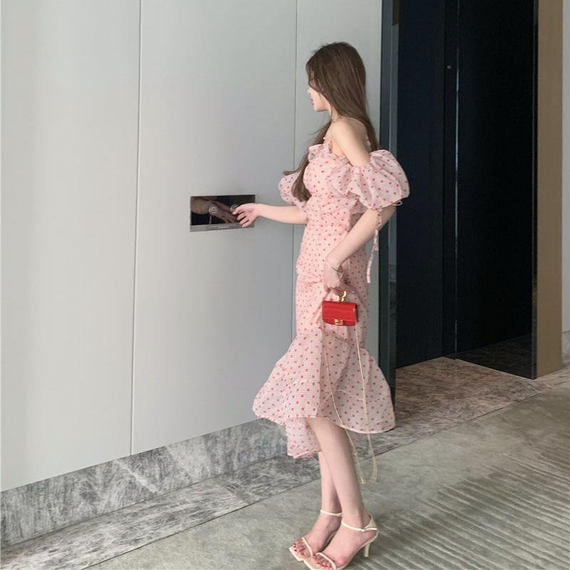 Đầm hai dây đuôi cá họa tiết chấm bi thời trang mùa hè cho nữ | BigBuy360 - bigbuy360.vn