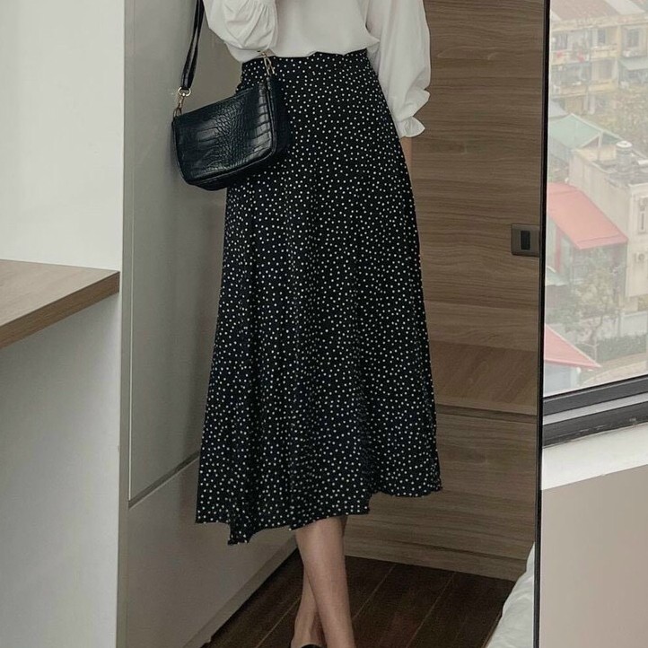 CHÂN VÁY DÀI 2 LỚP - CHÂN VÁY XUÔNG CHẤM BI CHẤT LỤA NHẬT | BigBuy360 - bigbuy360.vn