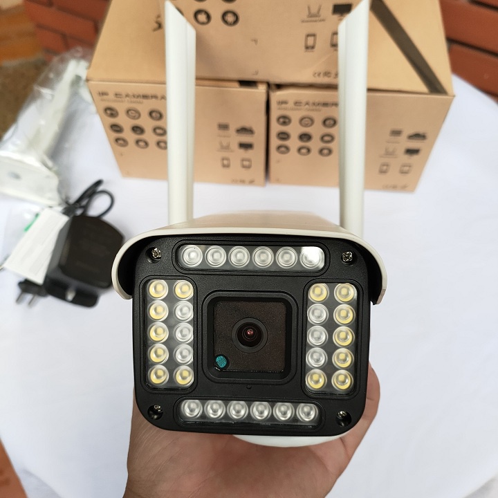 Camera ngoài trời yoosee 4 râu 32led 3.0Mpx siêu nét, chịu mưa nắng, đàm thoại 2 chiều, có màu ban đêm