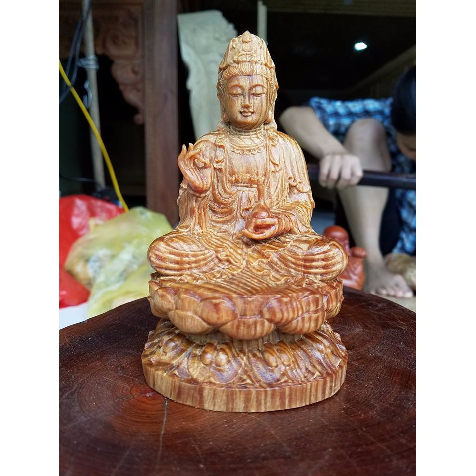 Tượng Phật Bà Quan Âm gỗ Huyết Long để xe Ô TÔ, bày bàn làm việc Chưa Có Đánh Giá