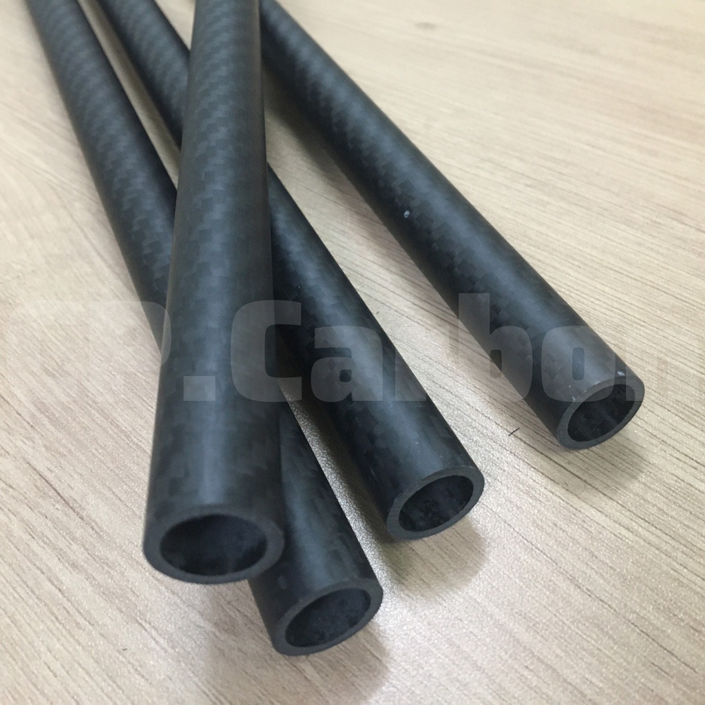 Ống Carbon 3K rỗng dài 1 mét đường kính ngoài 16mm, đường kính trong 12mm