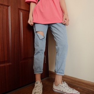 Ripped Ori Jeans