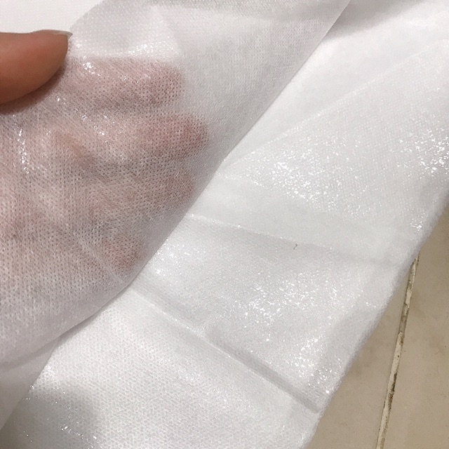 Keo giấy dùng để nẹp áo, cổ áo vừa phải | BigBuy360 - bigbuy360.vn