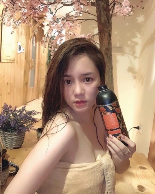 Sữa tắm xích hoa sen 500ml | BigBuy360 - bigbuy360.vn