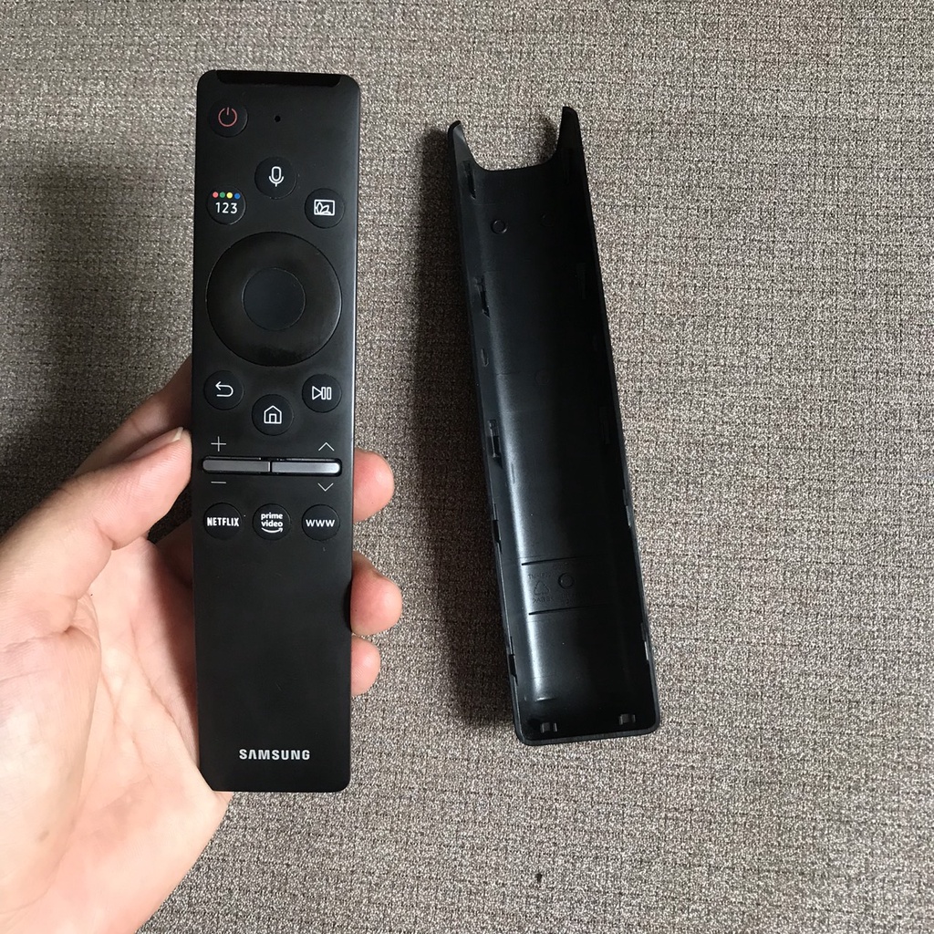 [Made in vietnam] Điều khiển tivi samsung có giọng nói 4k smart còn mới 90%