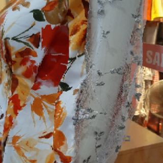 Đầm dáng xòe