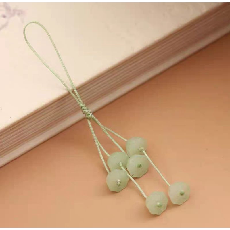 Móc khóa phong thủy, dây đeo điện thoại, balo, túi xách, ví cầm tay hình đài sen ANMK02