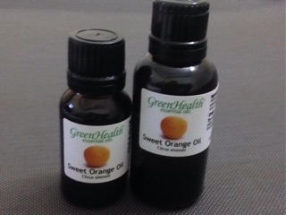 Tinh dầu cam ngọt ( Sweet Orange oil)