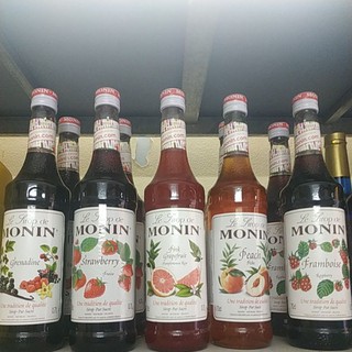 siro Monin bưởi hồng,bạc hà trắng,bạc hà xanh,dưa hấu,dưa lưới,hoa cơm cháy,hạt rẻ,lá dứa,lựu,ổi,quế,dâu,xoài,vải.đào