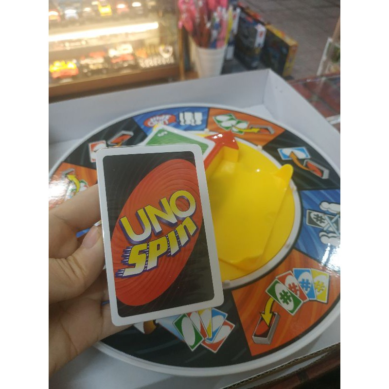 Trò chơi Board Game Uno Spin vui nhộn