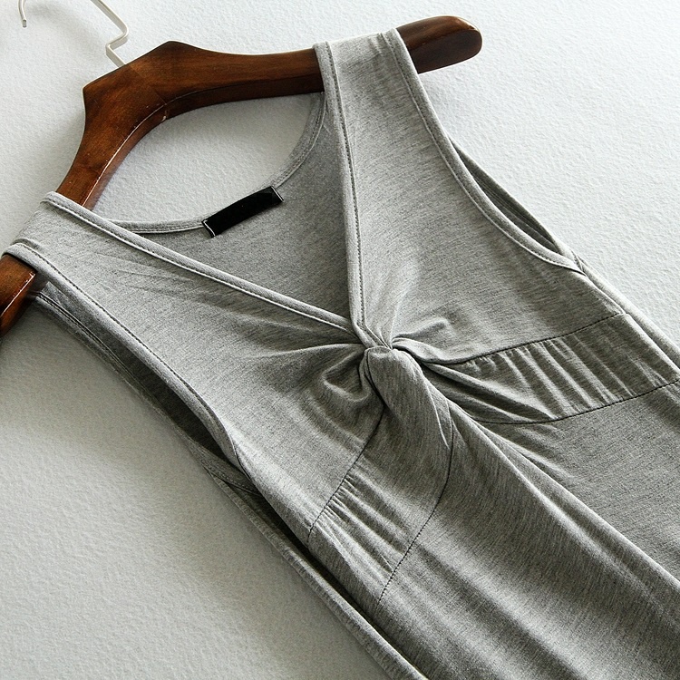 Váy bầu nữ dáng suông cổ V sát nách, chất thun cotton co giãn theo kích thước cơ thể B32