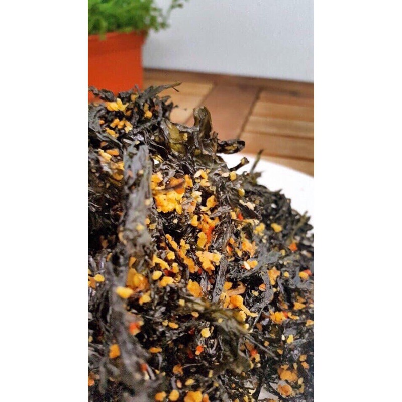 Cơm gạo lứt mix rong biển chà bông hũ 300g