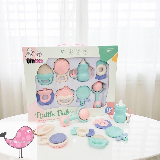 Set xúc xắc gặm nướu Umoo 8 món 2020