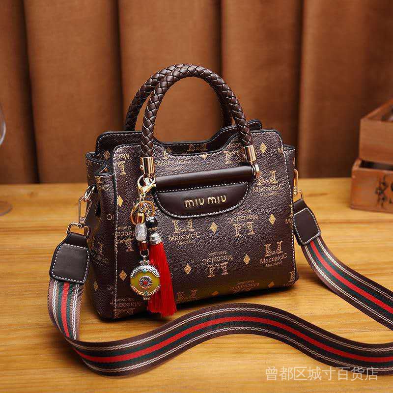 Hàng Có Sẵn Túi Xách Da Bò Thật Cao Cấp Thời Trang Mới 2022 Hai Dây Đeo Vai Dễ Phối Đồ In Cảm Giác Nhanh Chóng Cho Nữ