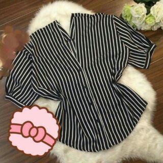 Áo sơ mi thun cổ V tay lỡ