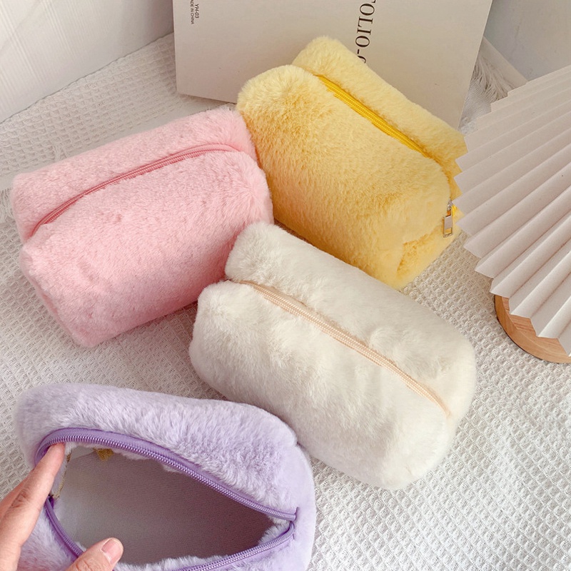 Túi Đựng Mỹ Phẩm Cỡ Lớn Phối Lông Xinh Xắn Tiện Dụng Cho Bạn Gái