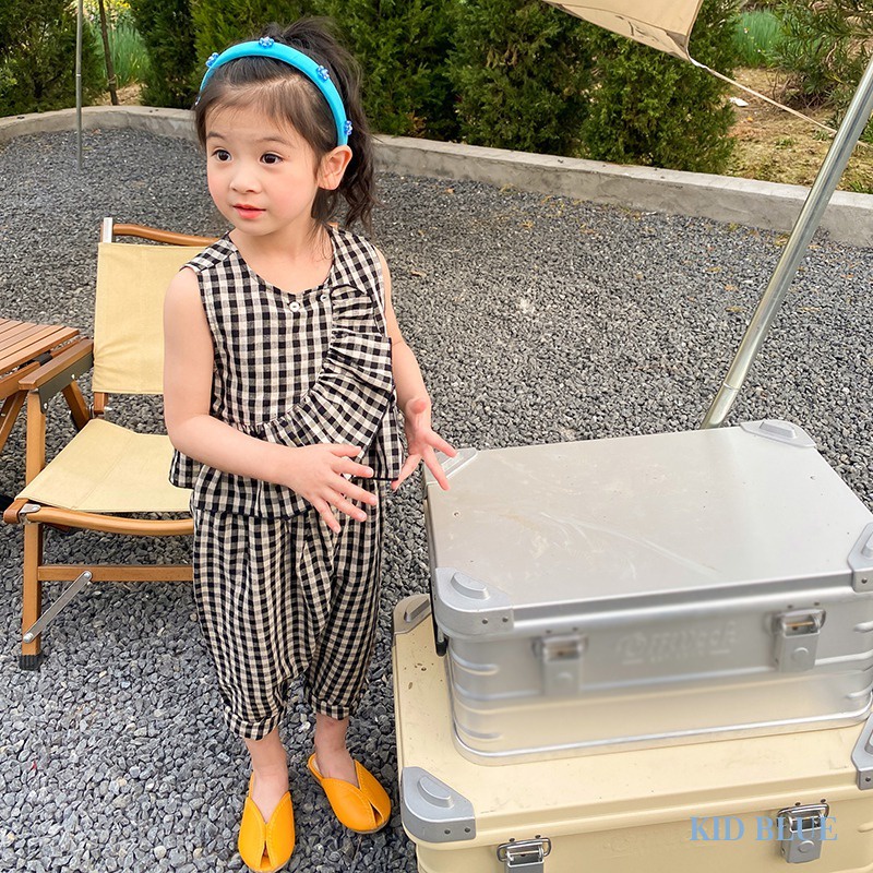 Bộ Áo Sát Nách Cổ Tròn Sọc Ca Rô + Quần Dài + Cà Rốt Thời Trang Mùa