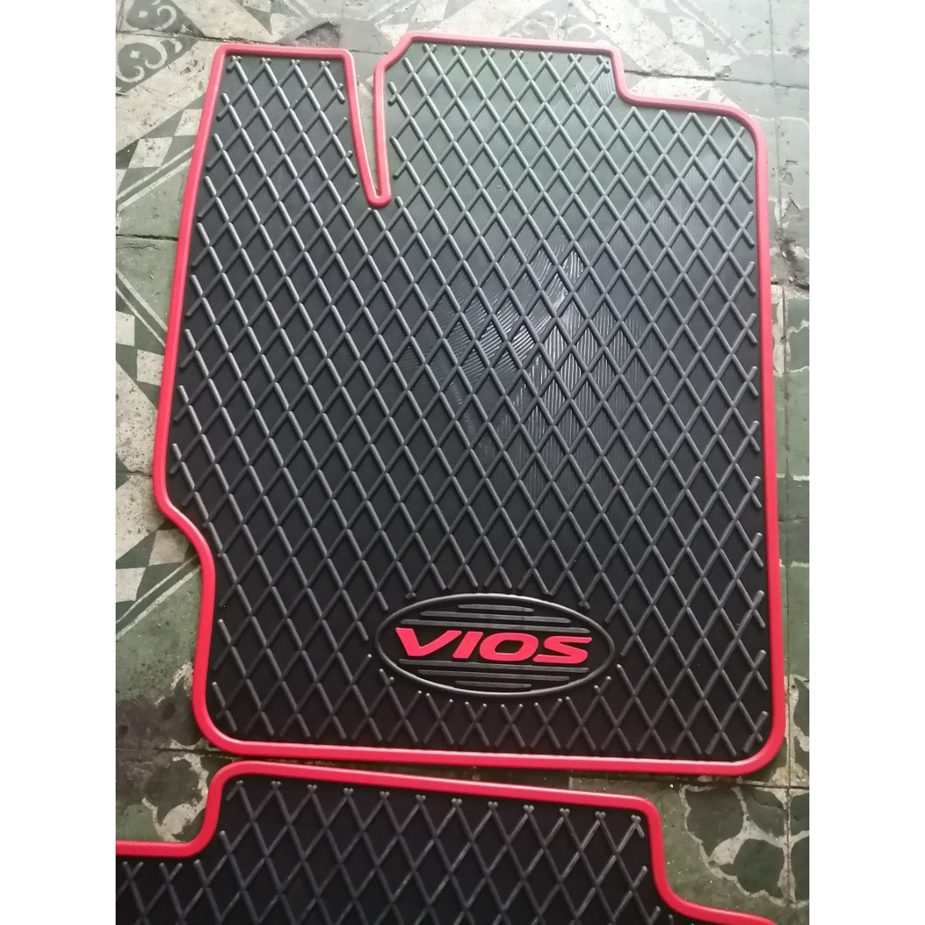 Thảm lót sàn cao su Vios