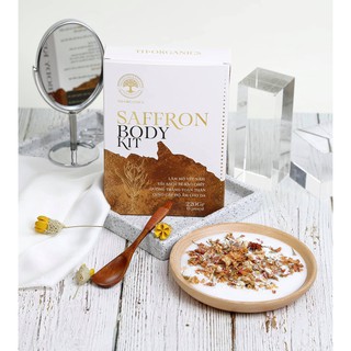 Tắm trắng Saffron Hoa hồng khô TH Organics liệu trình cao cấp trong Spa
