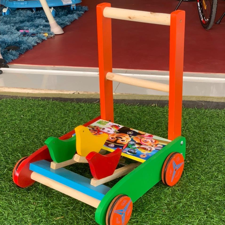 Xe tập đi con gà ngộ nghĩnh cho bé