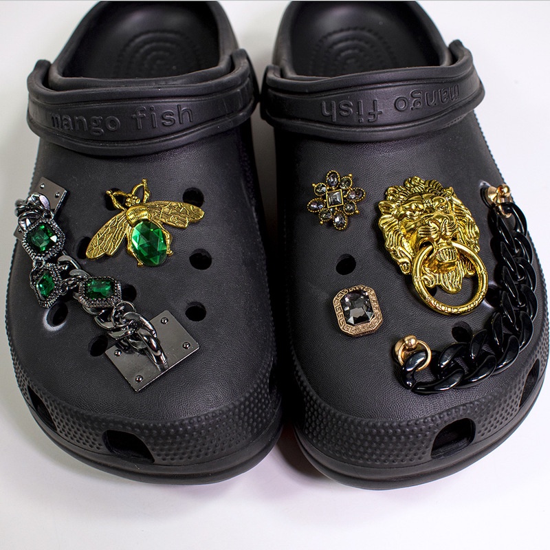 Bộ Phụ Kiện Dây Xích Gắn Đế Giày Crocs Trang Trí Phong Cách Cổ Điển Có Thể Tháo Rời