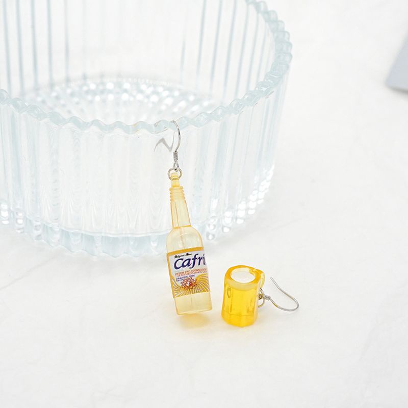Khuyên Tai Dáng Dài Mặt Hình Chai Bia Mini Không Đối Xứng Bằng Nhựa Resin Quyến Rũ Cho Nữ