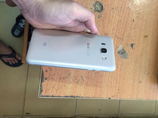 Điện thoại samsung galaxy j7 (2016)