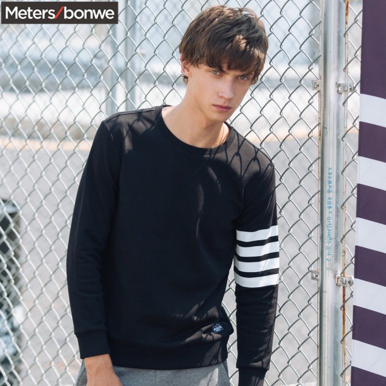 Áo Thun Nam Cổ Tròn Hàn Quốc 2 Sọc Cánh Tay | BigBuy360 - bigbuy360.vn