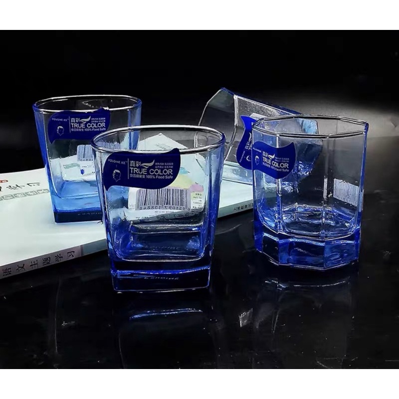 Ly thủy tinh màu xanh rất đẹp thiết kế 5 cạnh 220ml