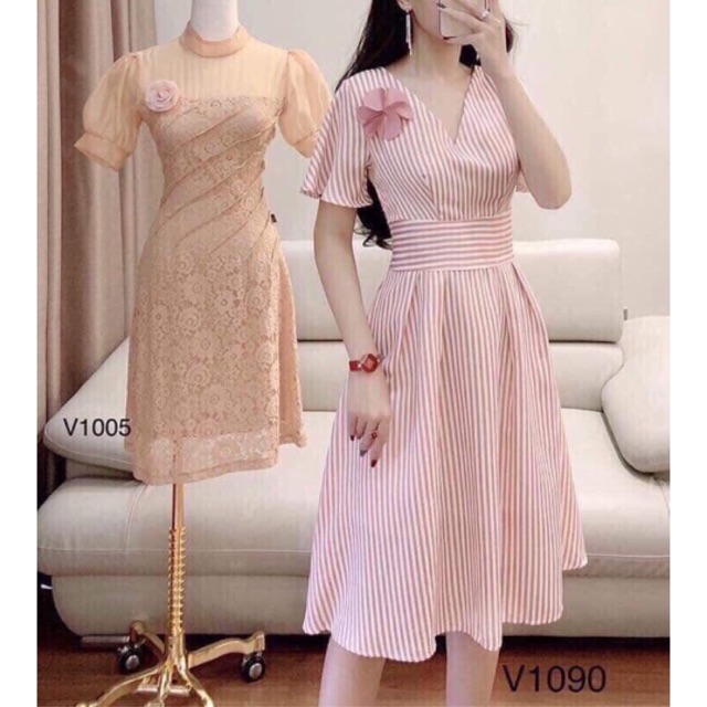 Váy xoè cộc tay hoạ tiết kẻ sọc