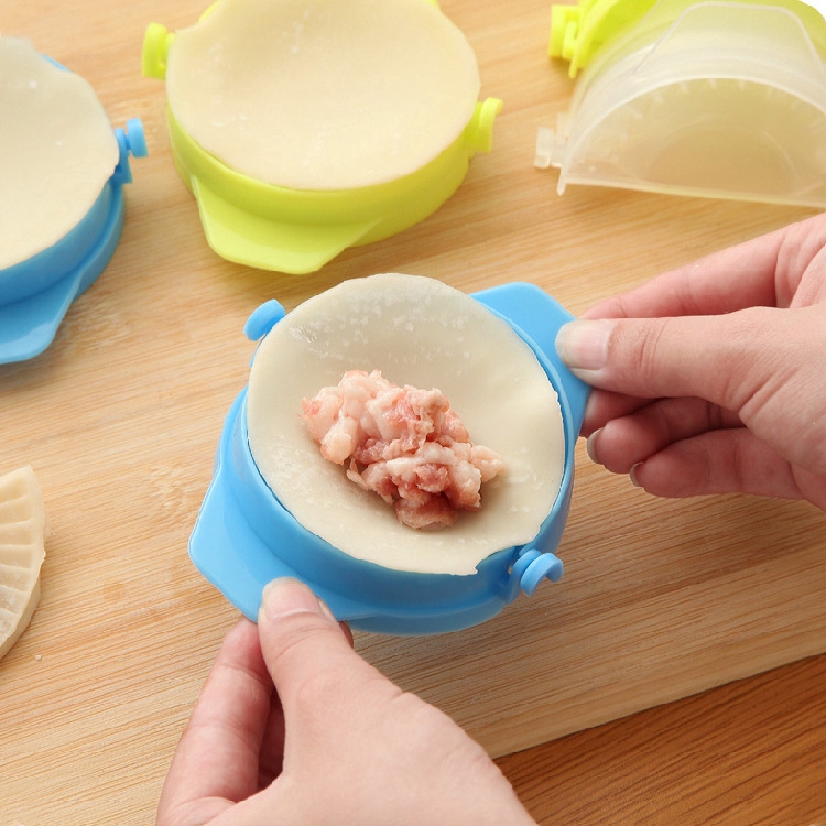Khuôn Nhựa Làm Sủi Cảo / Hoành Thánh Tiện Lợi
