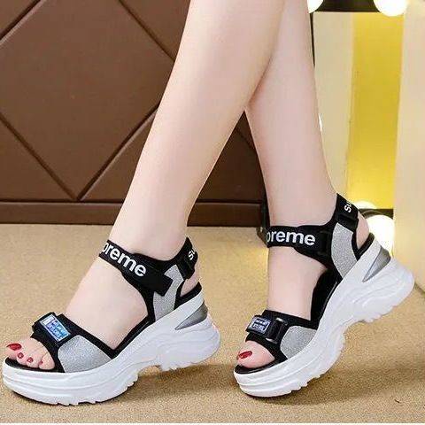 Giày nữ Giày Sandal Thể Thao Đế Xuồng Dày Nâng Chiều Cao Mùa Hè Phong Cách Mới
