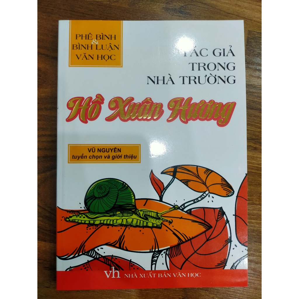 Sách - Tác Giả Trong Nhà Trường - Hồ Xuân Hương