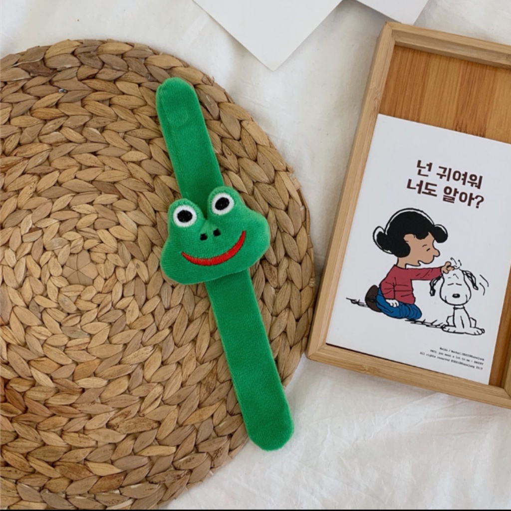 VÒNG TAY THÚ NHỒI BÔNG