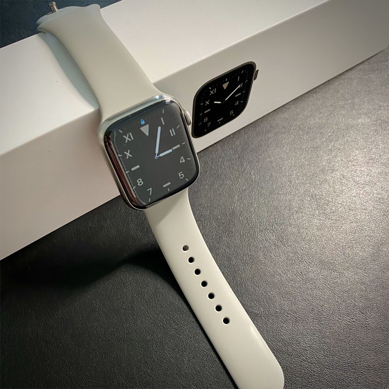 ĐỒNG HỒ APPLE WATCH SERIES 6 Thép 40mm và 44mm mới 99% bảo hành 12 tháng LỖI LÀ ĐỔI