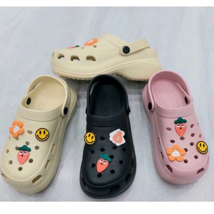 Sục nhựa nữ bít mũi đế cao 6p gắn hình icon boy & girl