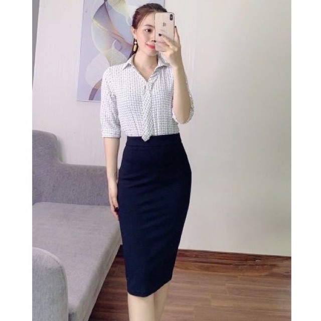 Chân Váy Bút Chì Xẻ Sau Dáng Dài 62cm Ôm Body | BigBuy360 - bigbuy360.vn