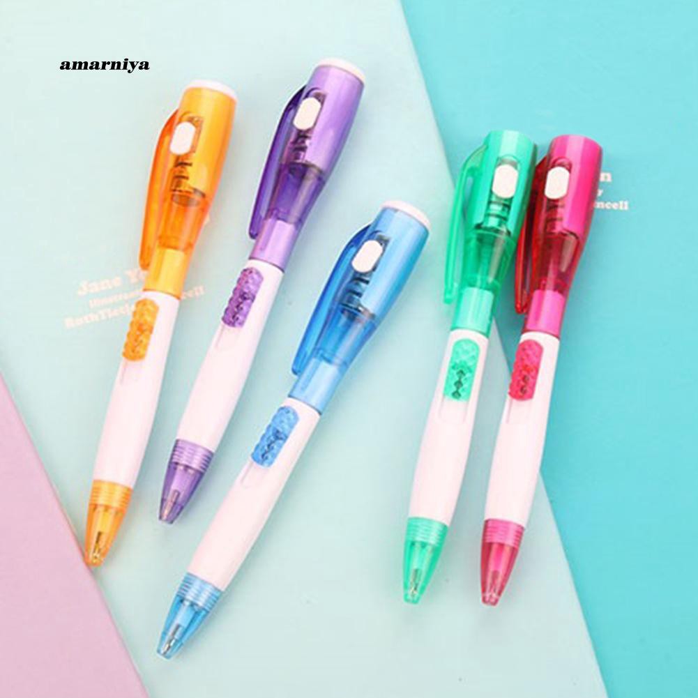 Bút bi mực xanh có đèn pin 2 trong 1 sáng tạo
