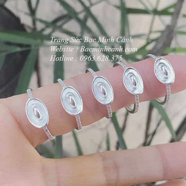 Nhẫn bạc nữ hình thỏi vàng