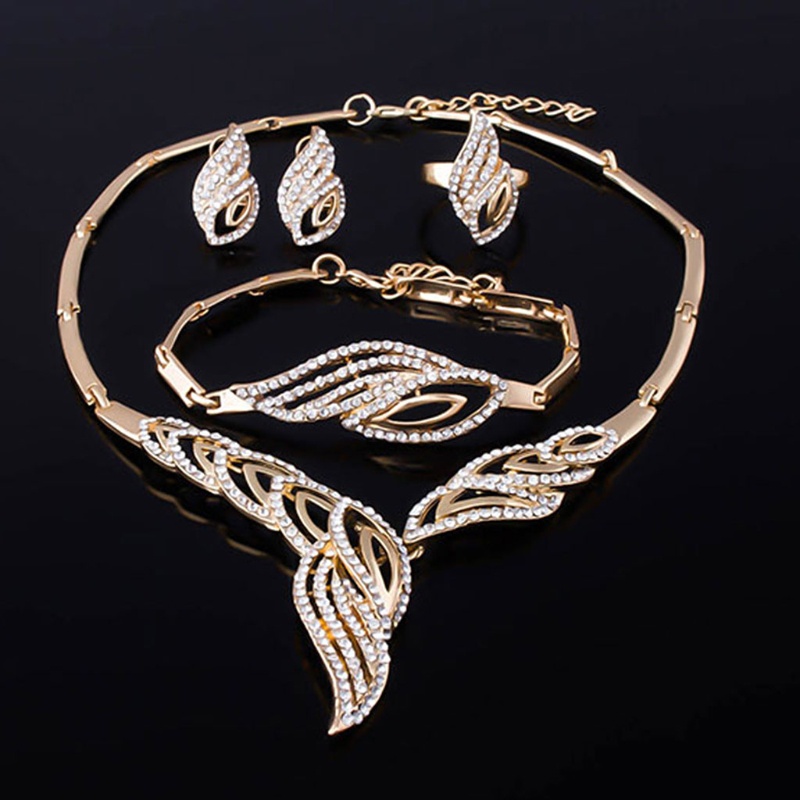 Bộ Trang Sức Đính Đá Xinh Xắn Dành Cho Nữ