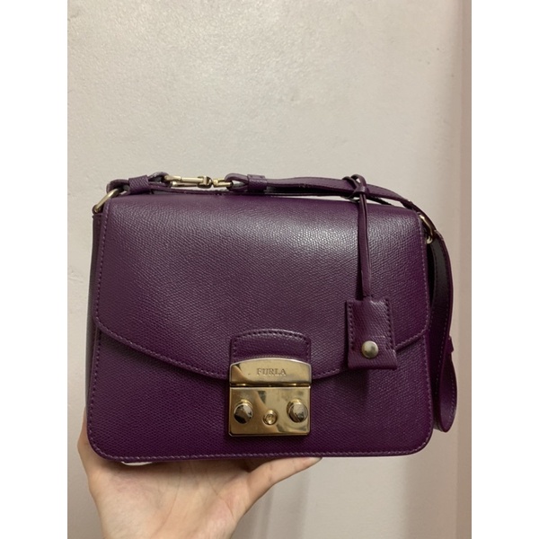 (HÀNG CHUẨN AUTH 100% )THANH LÝ TÚI FURLA BẢN CỔ MÀU TÍM