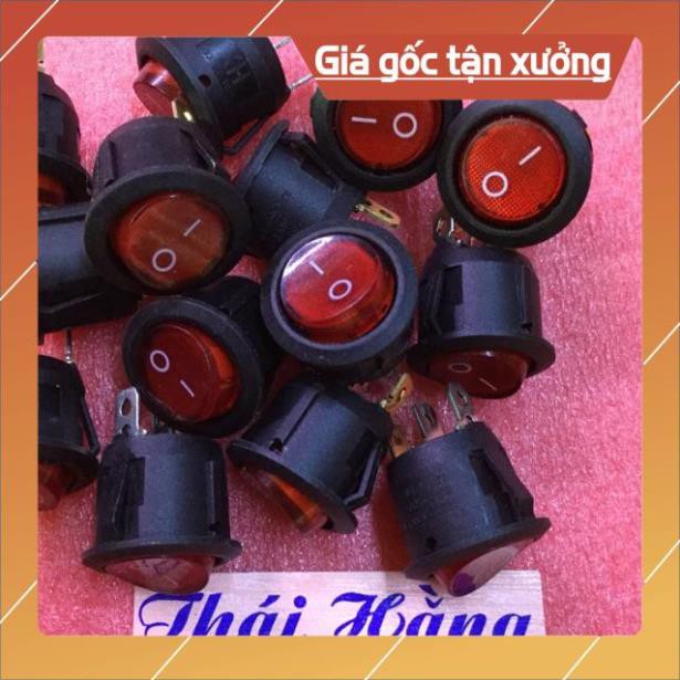 . Công tắc bật và tắt có đèn (10 chiếc ) ..