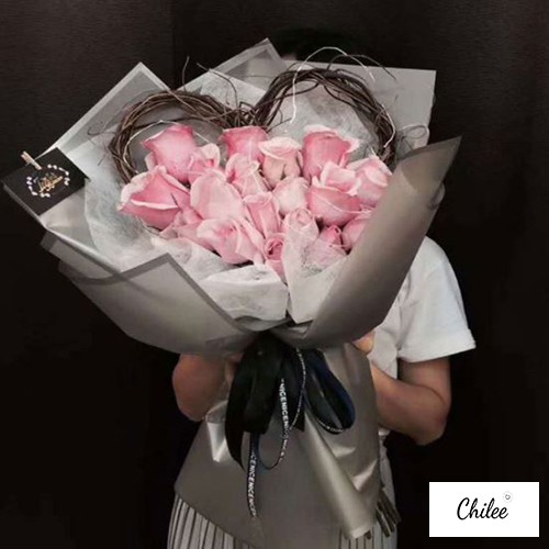 GIẤY GÓI HOA BÓNG MỜ VIỀN MÀU