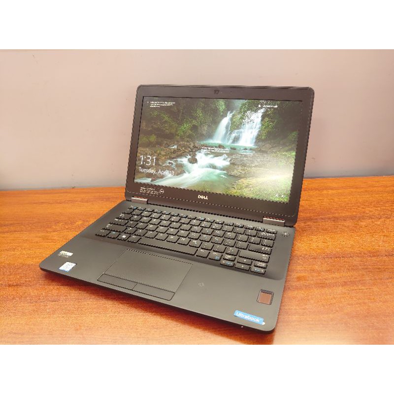 Dell Latitude 7270 siêu gọn nhẹ core i7 RAM 8GB SSD 256GB màn hình 12.5 inch | BigBuy360 - bigbuy360.vn