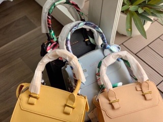TÚI CHARLES & KEITH XUẤT DƯ